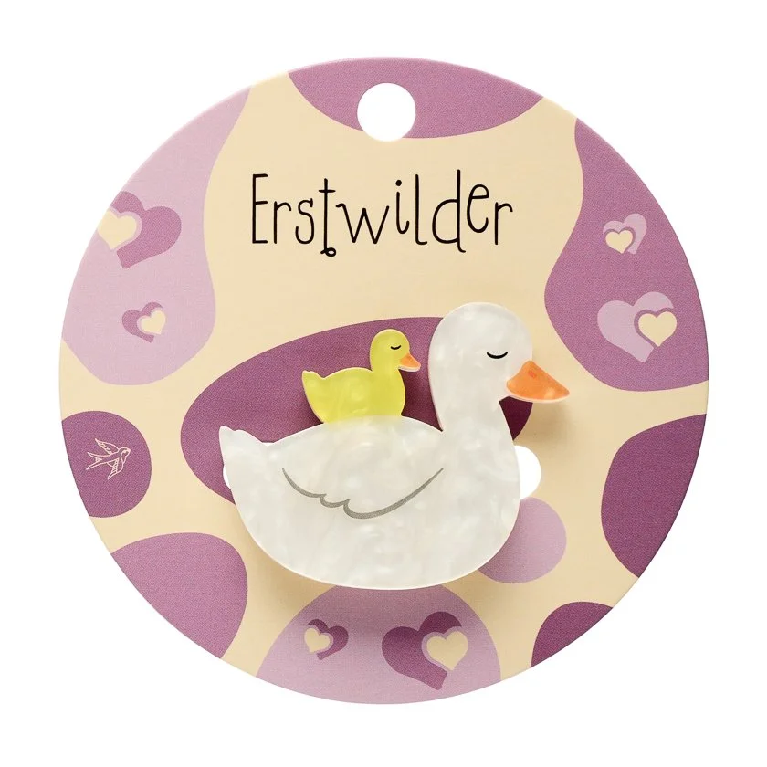 EBDZ101 Ducks Simplified Mini Brooch-2.JPG