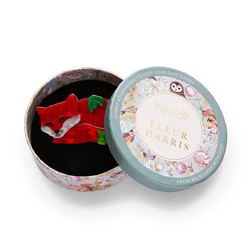 BHCH109 Snoozing Fox Brooch-3.jpg