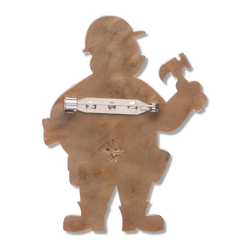 BHEK114 Foreman Grizzly Brooch-2.JPG