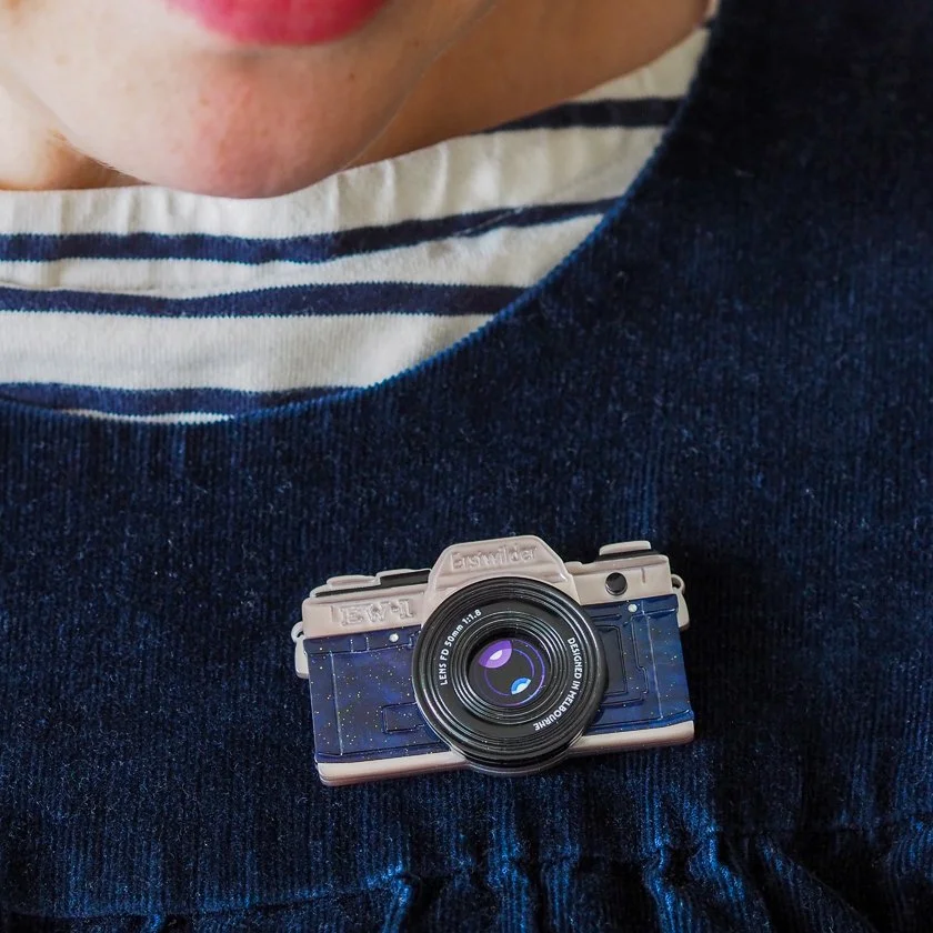 BHEA113 Picture Perfect Brooch (1).JPG