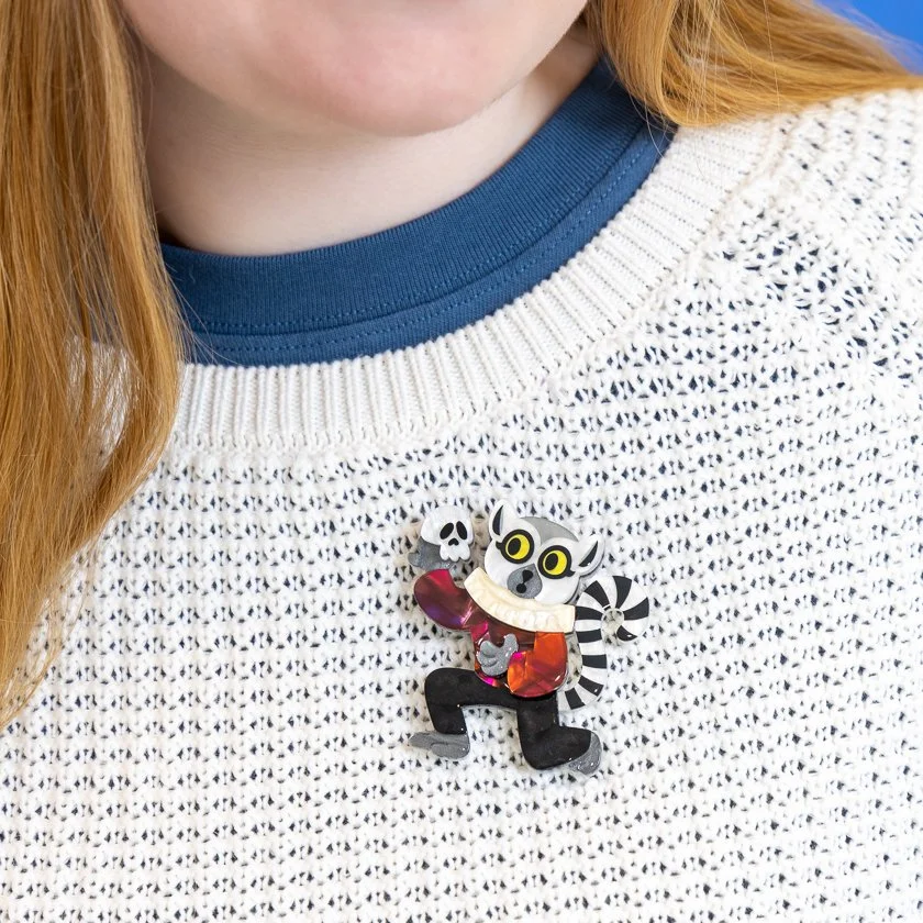 BHEK111 Morgan_s Monologue Brooch (2).JPG