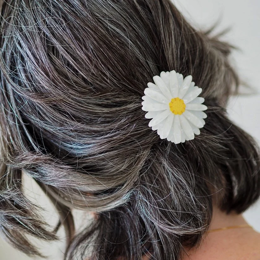 HREM106 Cut-leaf Daisy Hair Clip – 1 Piece.JPG