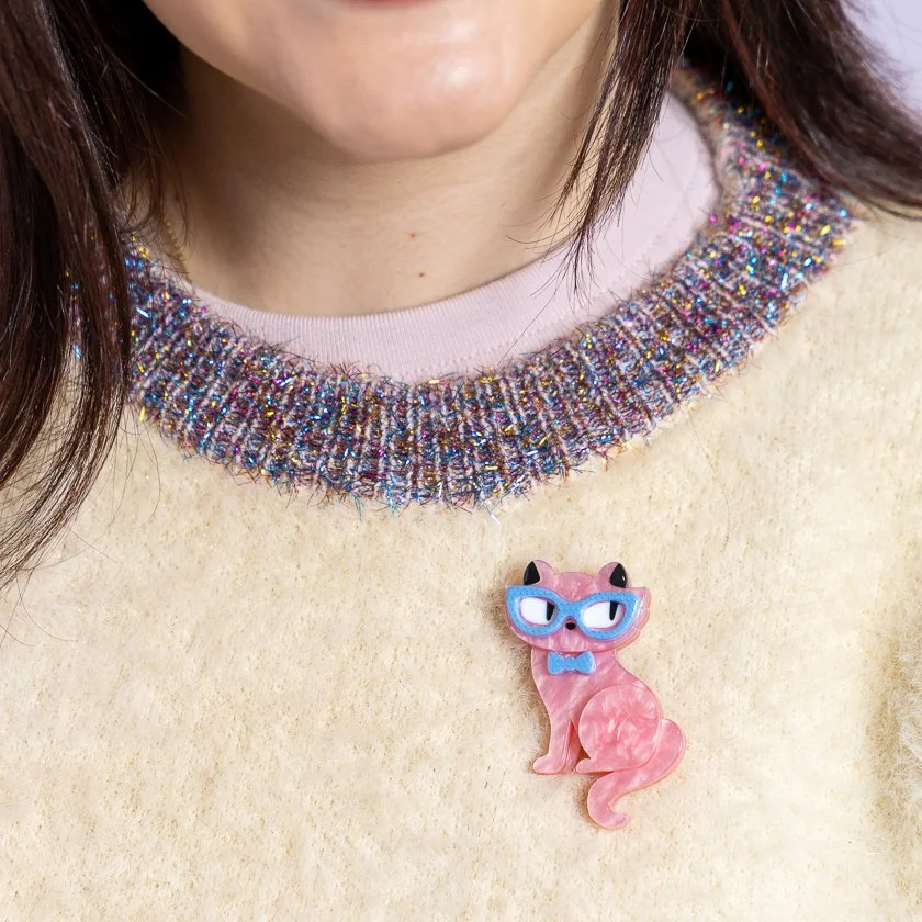 BHEI105 Elissa the Indie Cat Brooch  (3).JPG