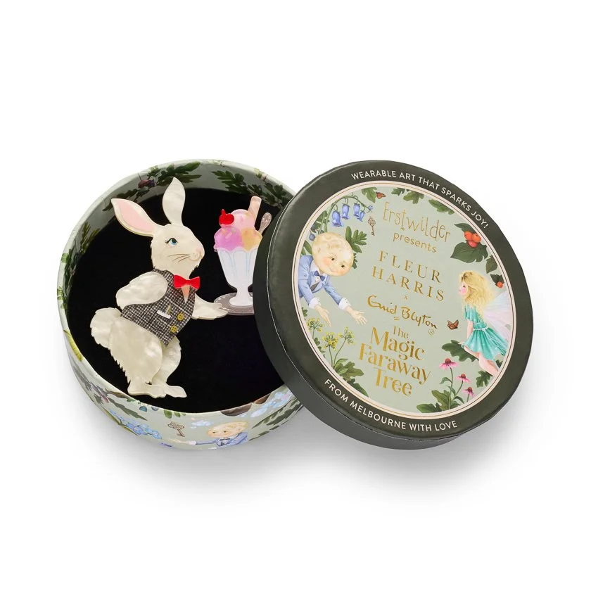 BHED109 Rabbit Waiter Brooch-3.JPG