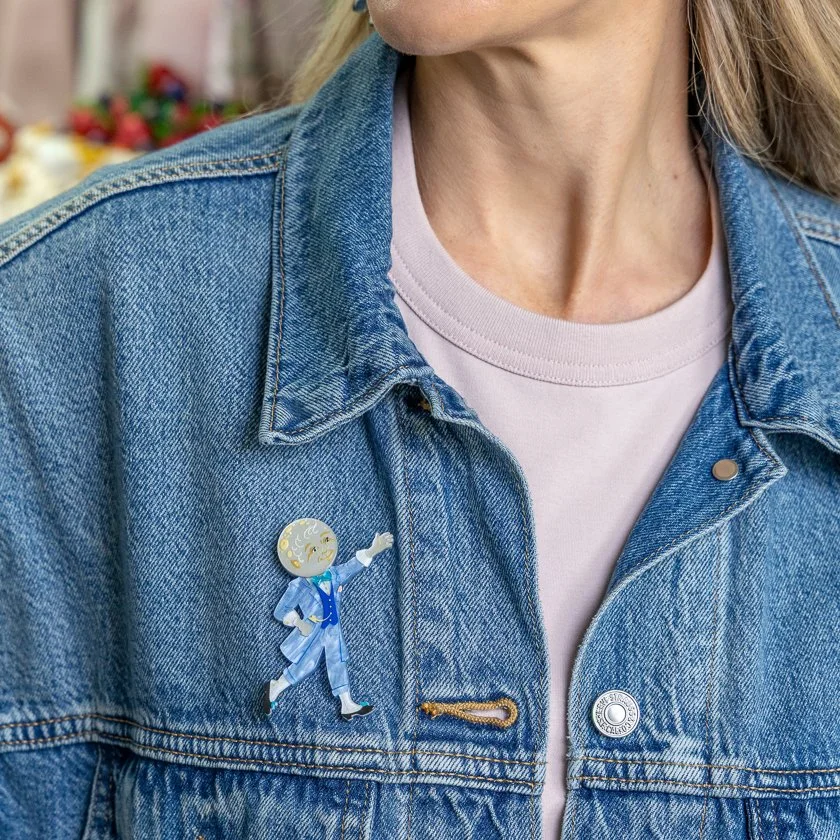 BHED105 Moonface Brooch (2).JPG