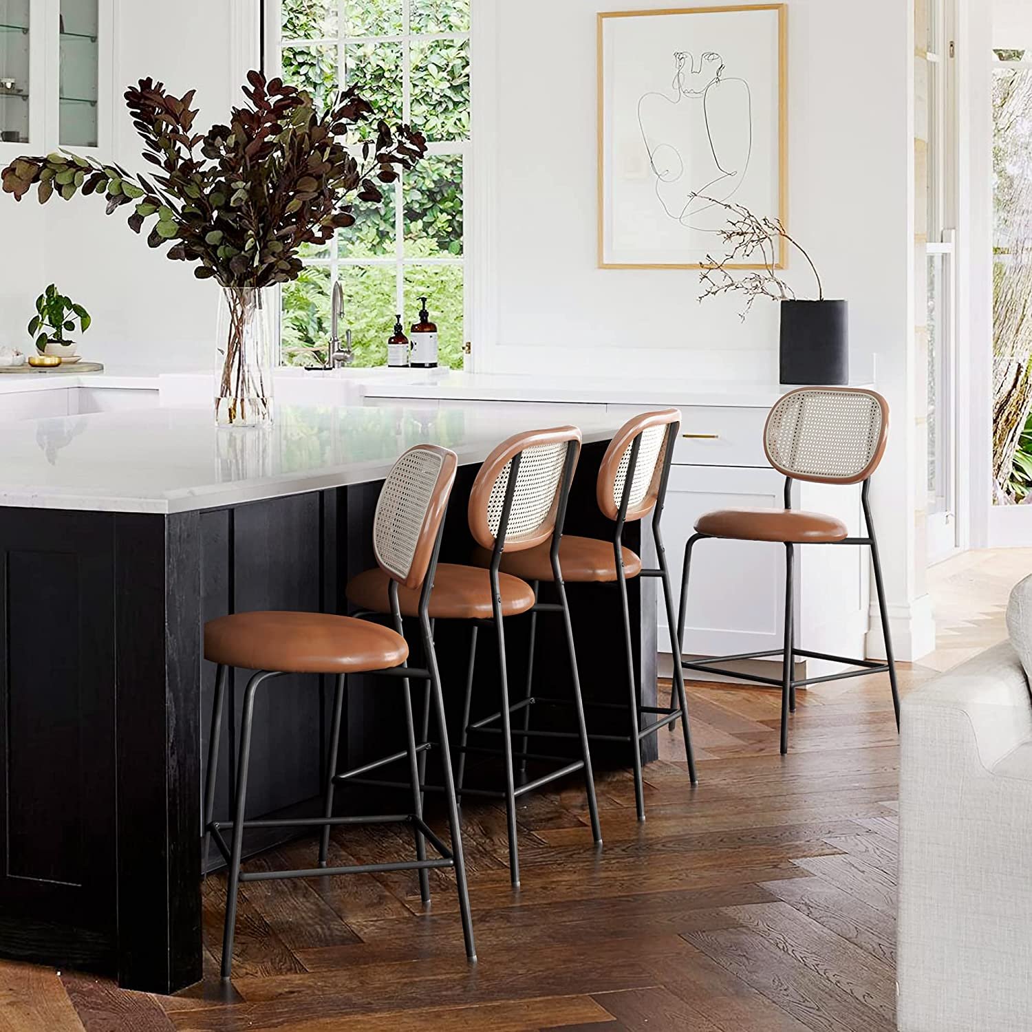 bar stools.jpg