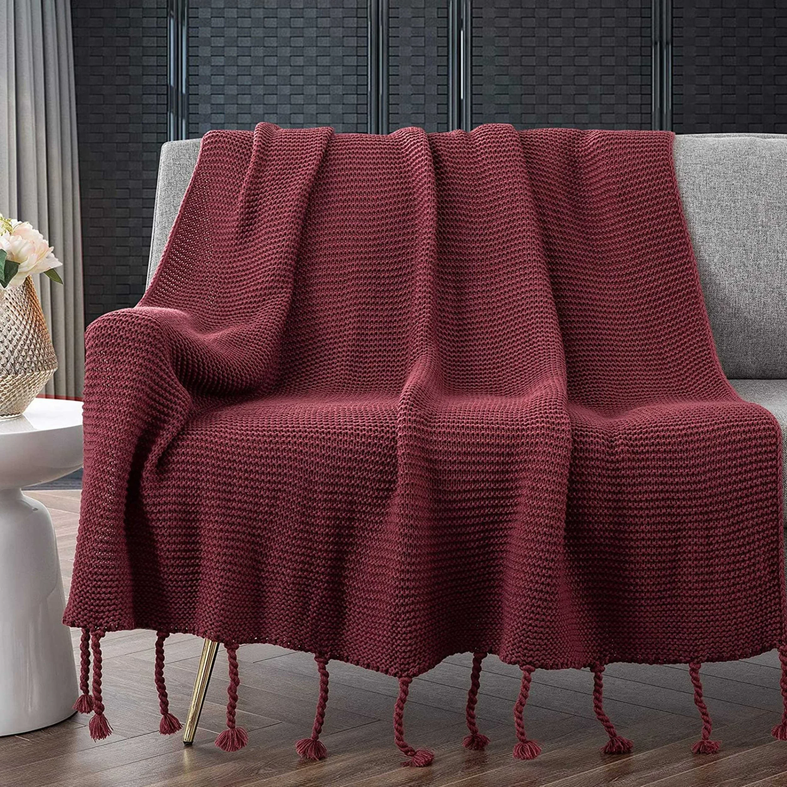 Tassle Throw Blanket.jpg