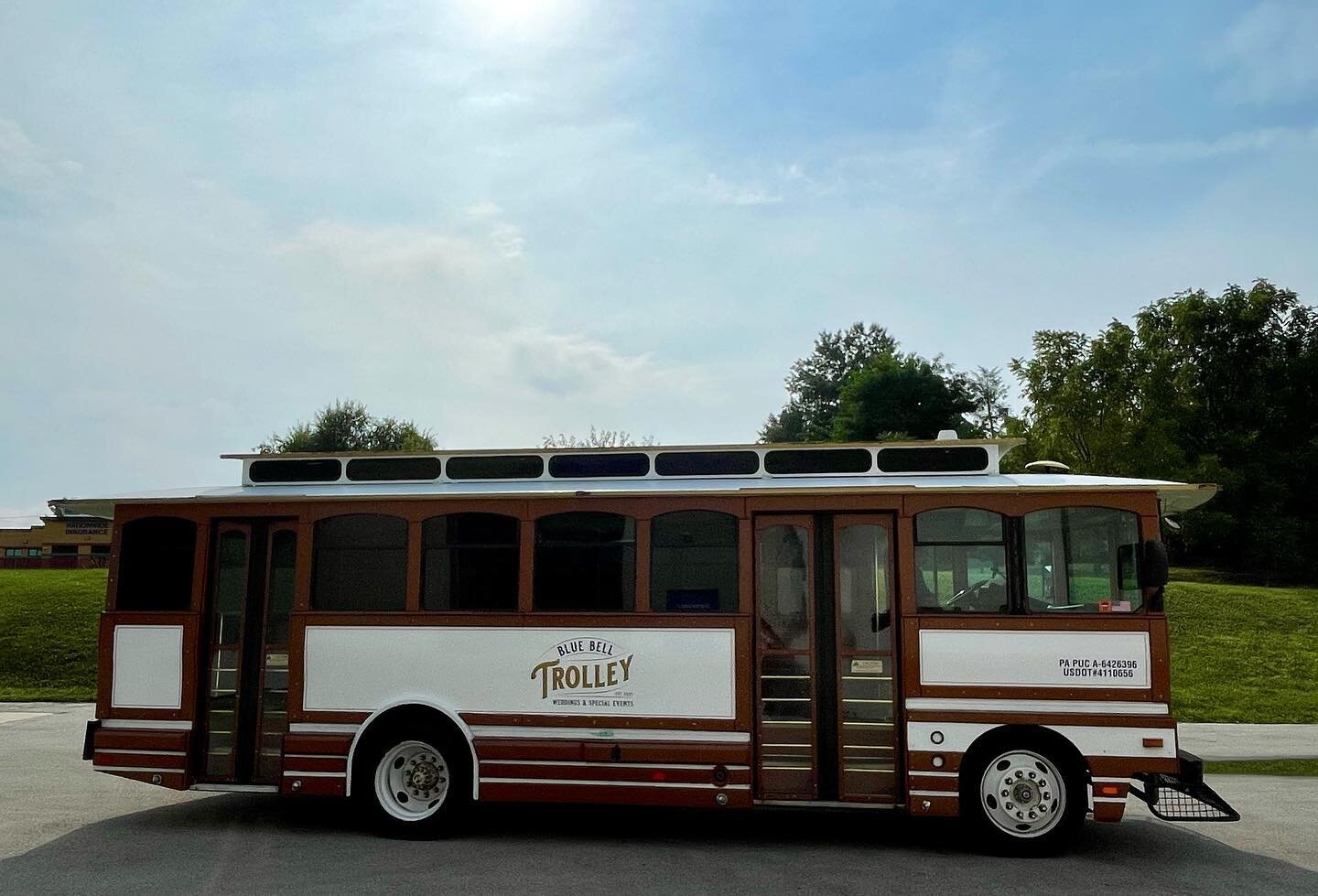 Pearl underwent another makeover to celebrate the official launch of Blue Bell Trolley thanks to our friends at @signarama_norristown! 

All new white paneling with our logos on each side and social media on the back! Pearl is fresh to death for when