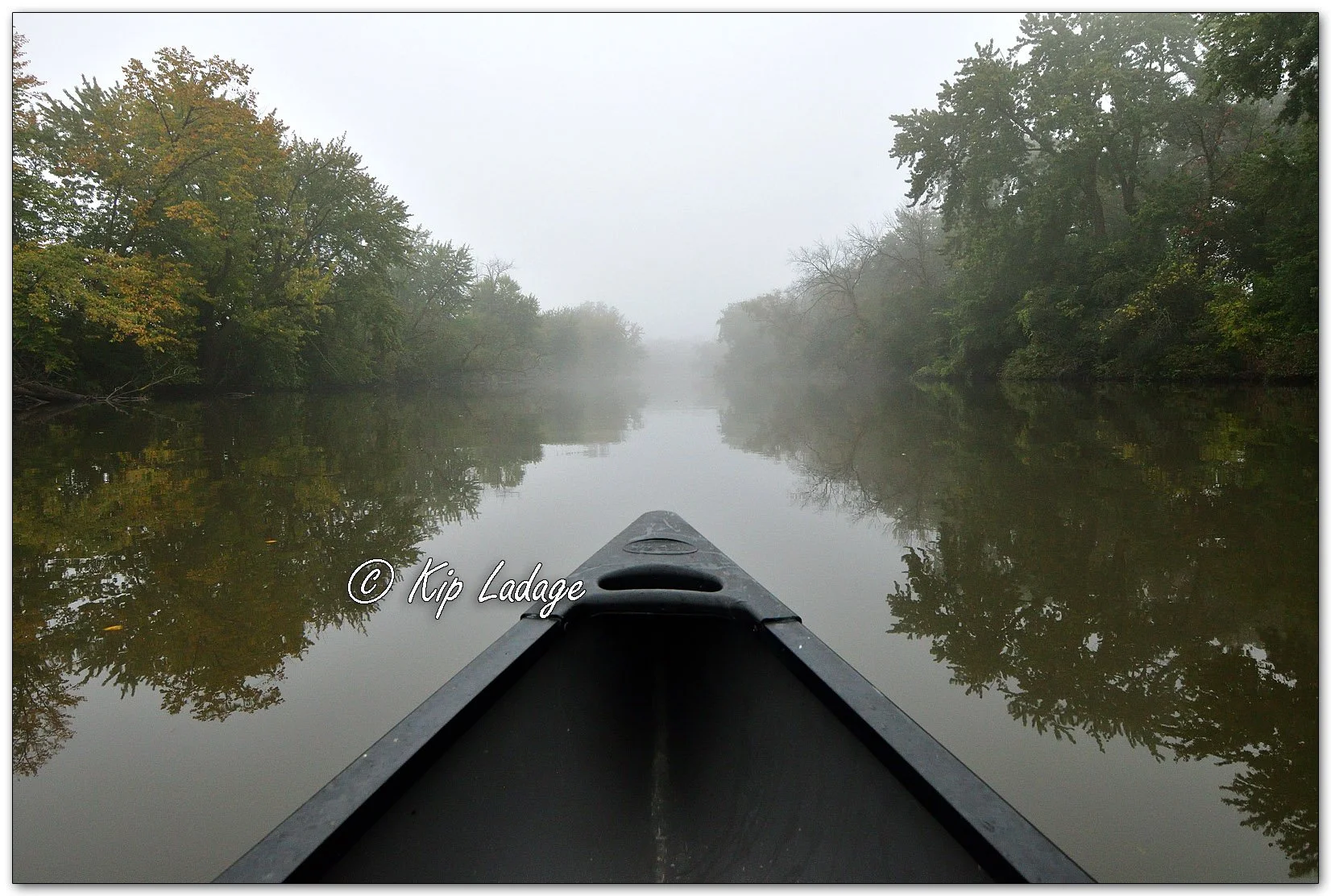 Canoeing in Fog - Image 1156501