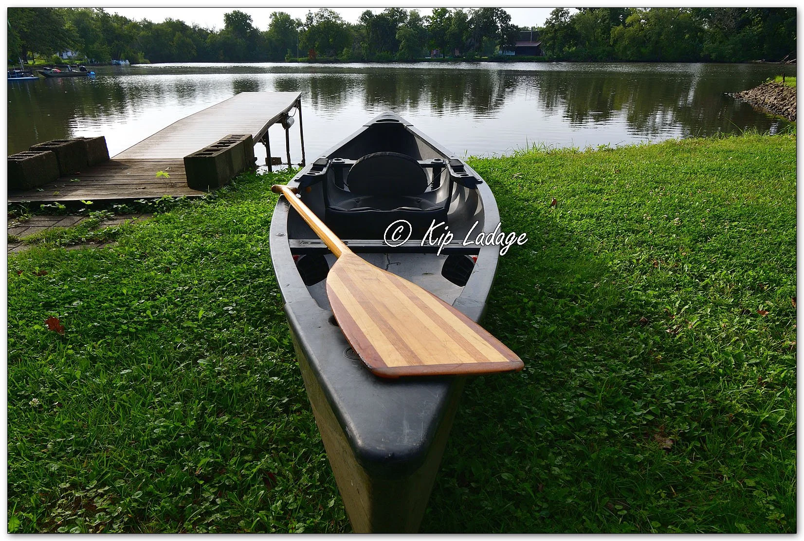 Old Town Sportsman Canoe on Shore - Image 1146181