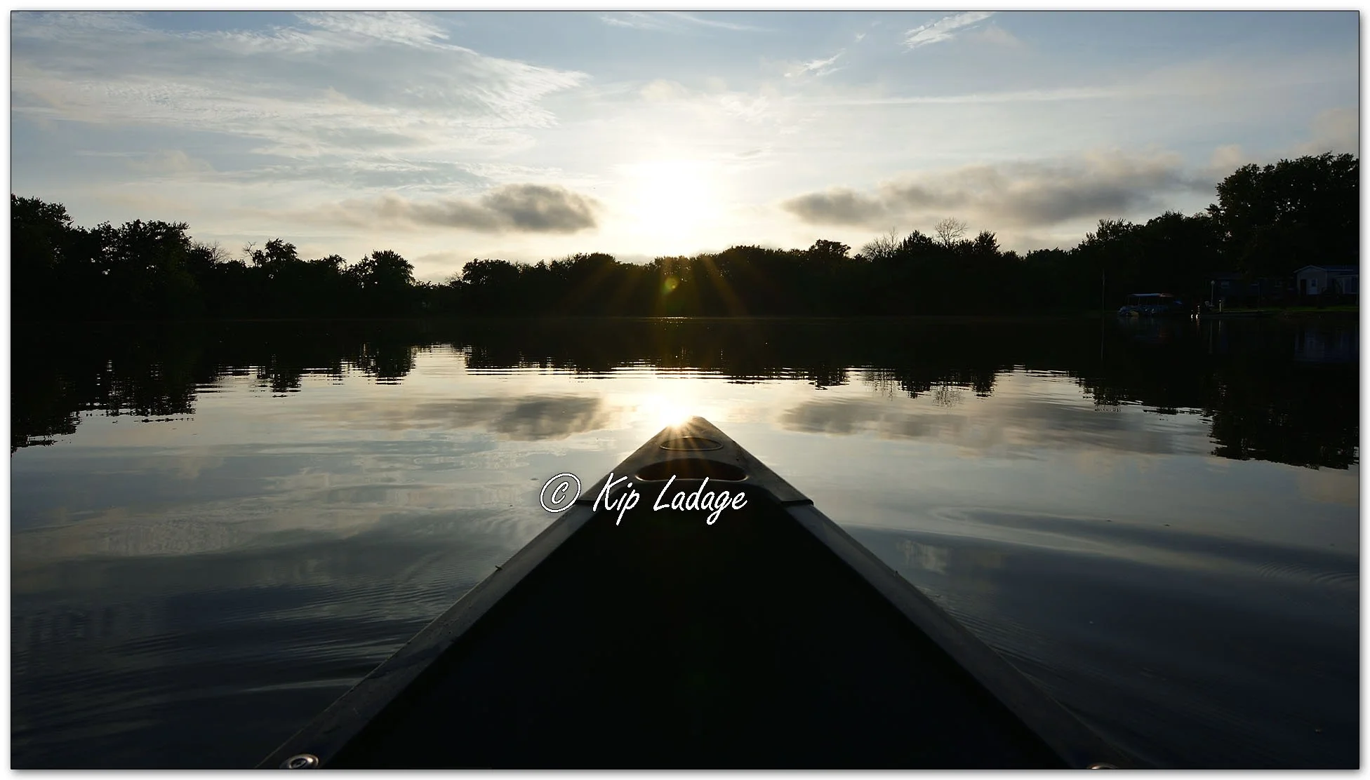Canoeing on the Wapsipinicon River - image 1135094