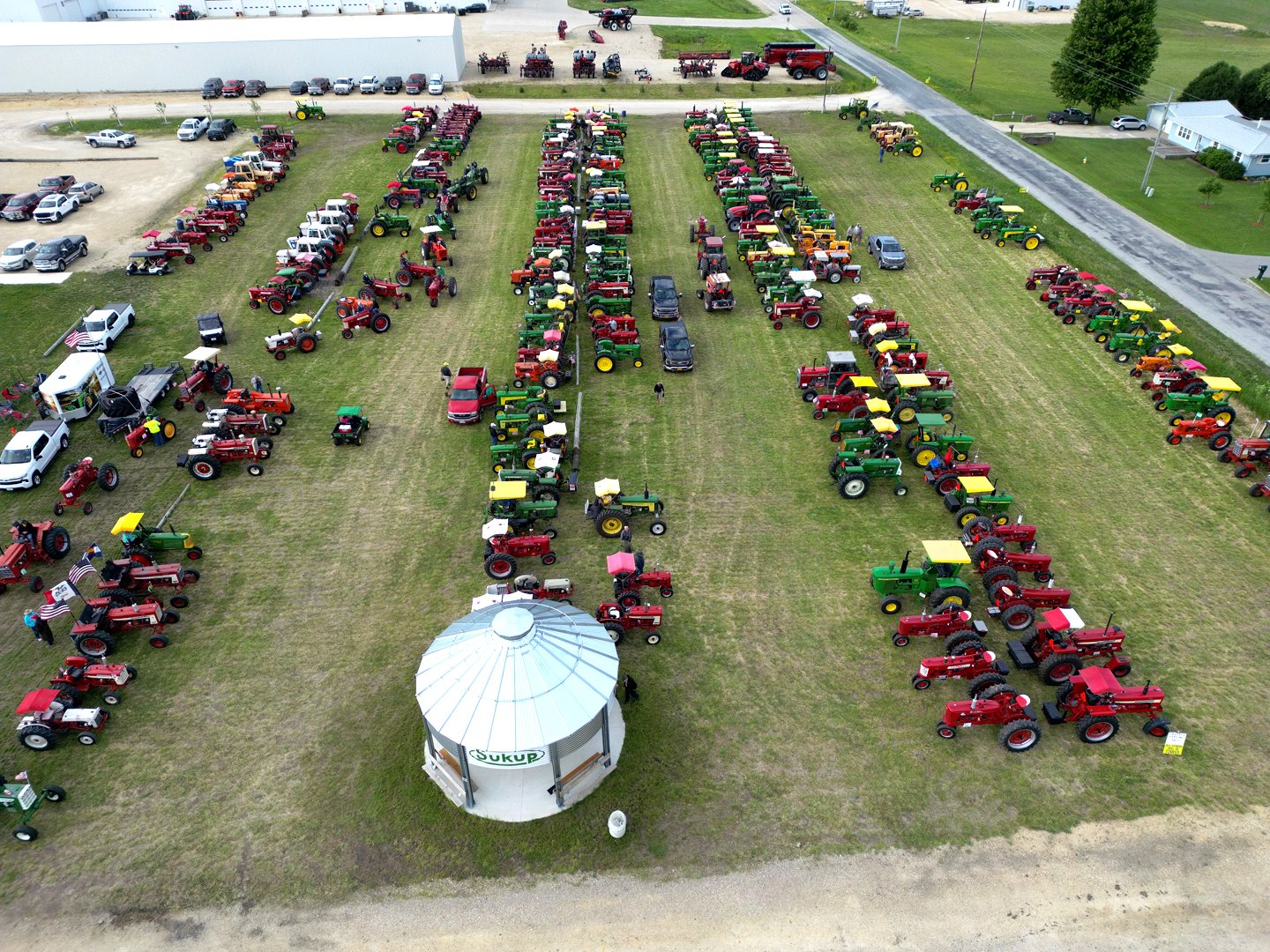 2026 Eastern Iowa Tractorcade - Image 1110283
