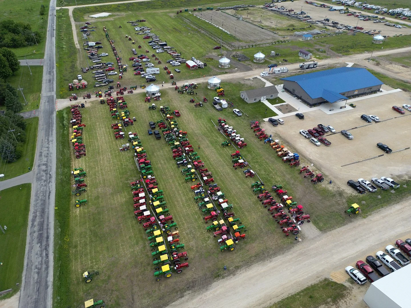 2026 Eastern Iowa Tractorcade - Image 1110313