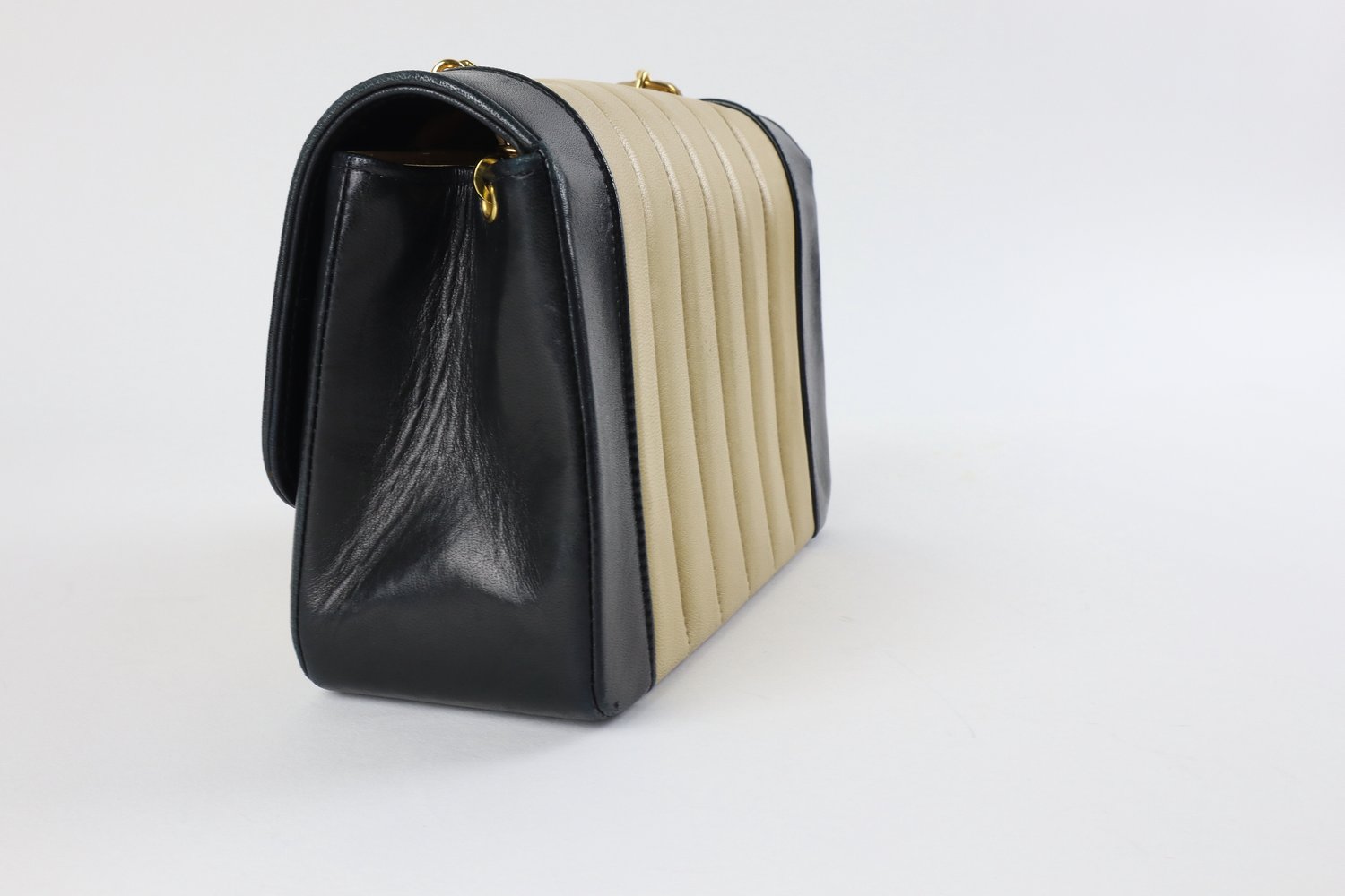 CHANEL Vintage Quilted Lambskin Leather Line Flap Bag Black-US