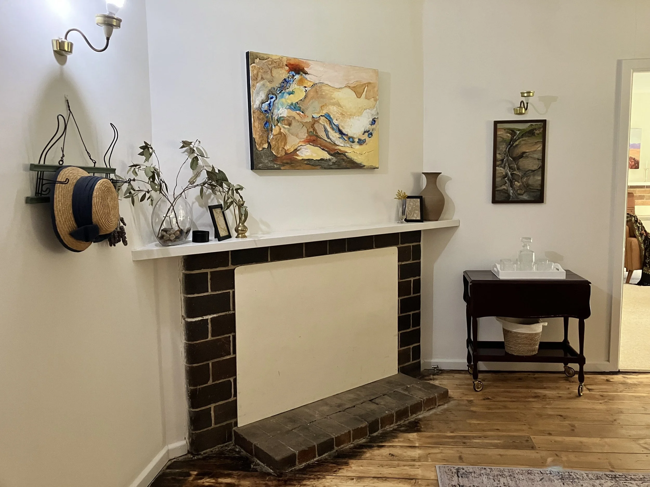 Cressbrook Cottage Airbnb Project