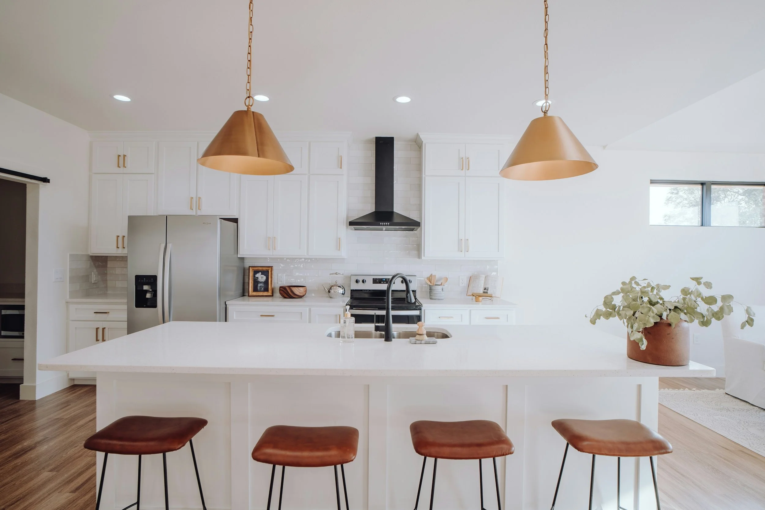 Why Most Kitchen Islands Are the Wrong Size: How to Choose the Perfect Dimensions for Your Home