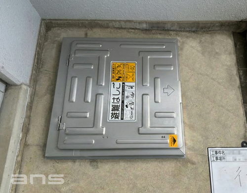 古いものを撤去しORIROハッチに交換。