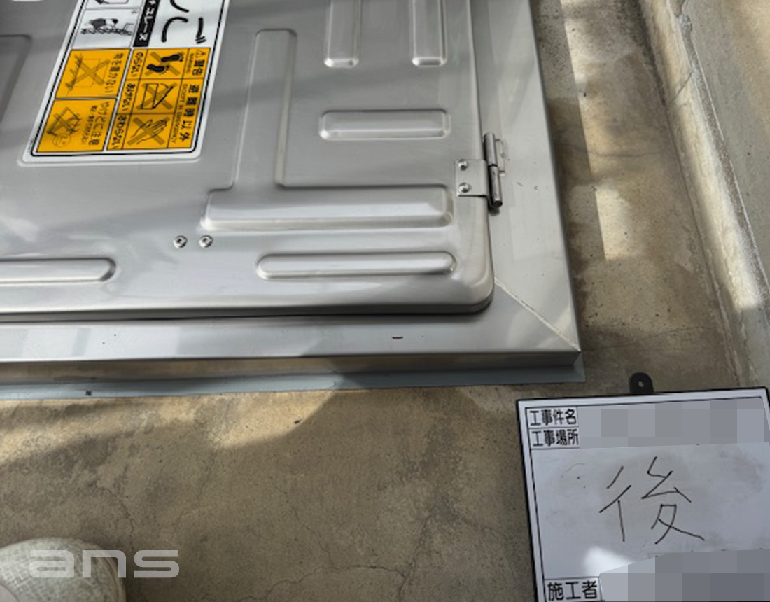 最後にコーキングして完了。雨漏り対策も万全です。