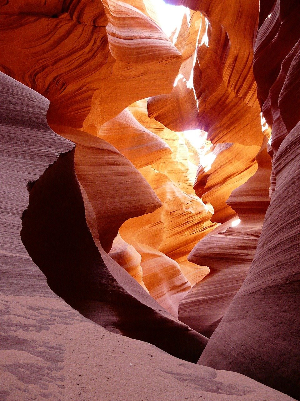 Discover your soul purpose with Between Lives Spiritual Regression (BLSR). This deep session reveals your soul resonance and provides insights into your life's challenges, gifts, and karmic relationships, guiding you to understand your mission.