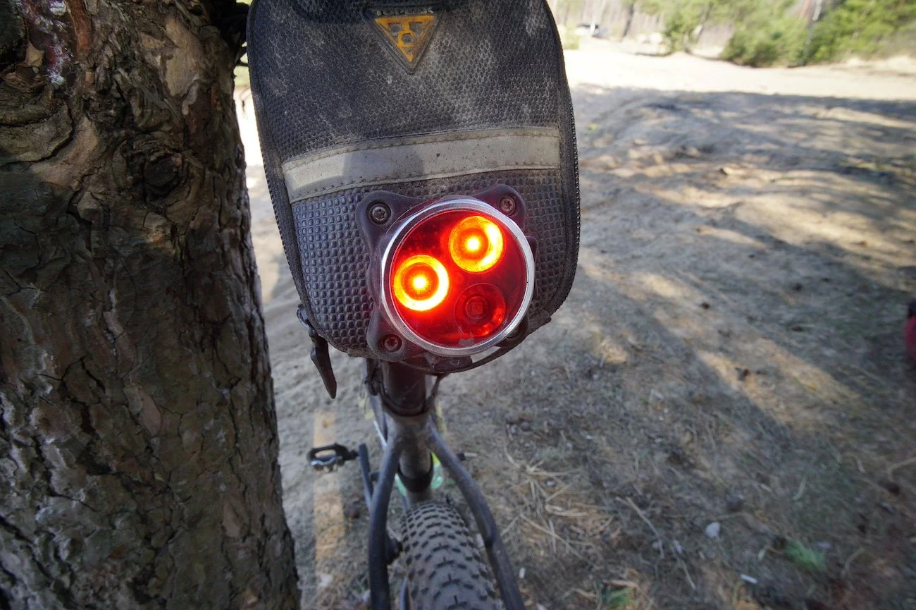 Lezyne rear light3.JPG