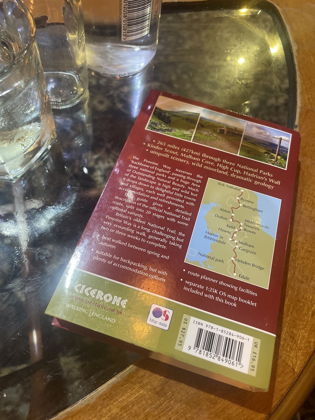 Ciccerone Pennine way book3.JPG