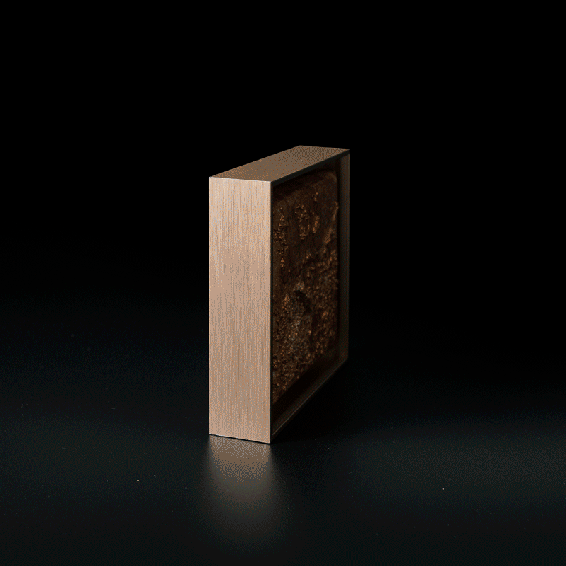 gif_800_gold2_slowmotion.gif