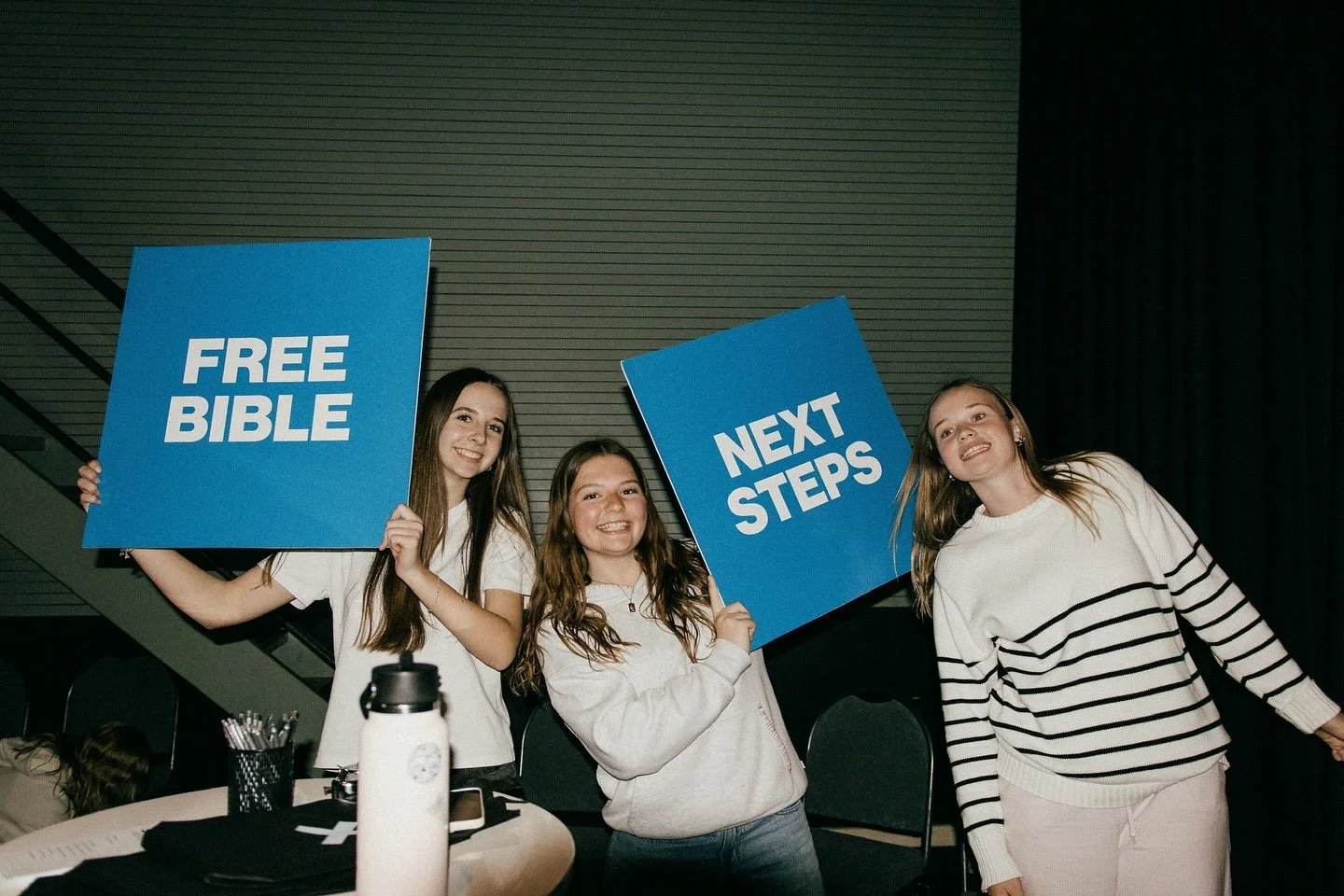 Annesbrook Youth!!! Tell all your friends that we are back tomorrow night! ⭐️ Free dinner, best hangs, praise, worship, and a word (+ more testimonies from camp - DM us if you&rsquo;d wanna share yours!!) 

7pm at Annesbrook Church tomorrow night, se