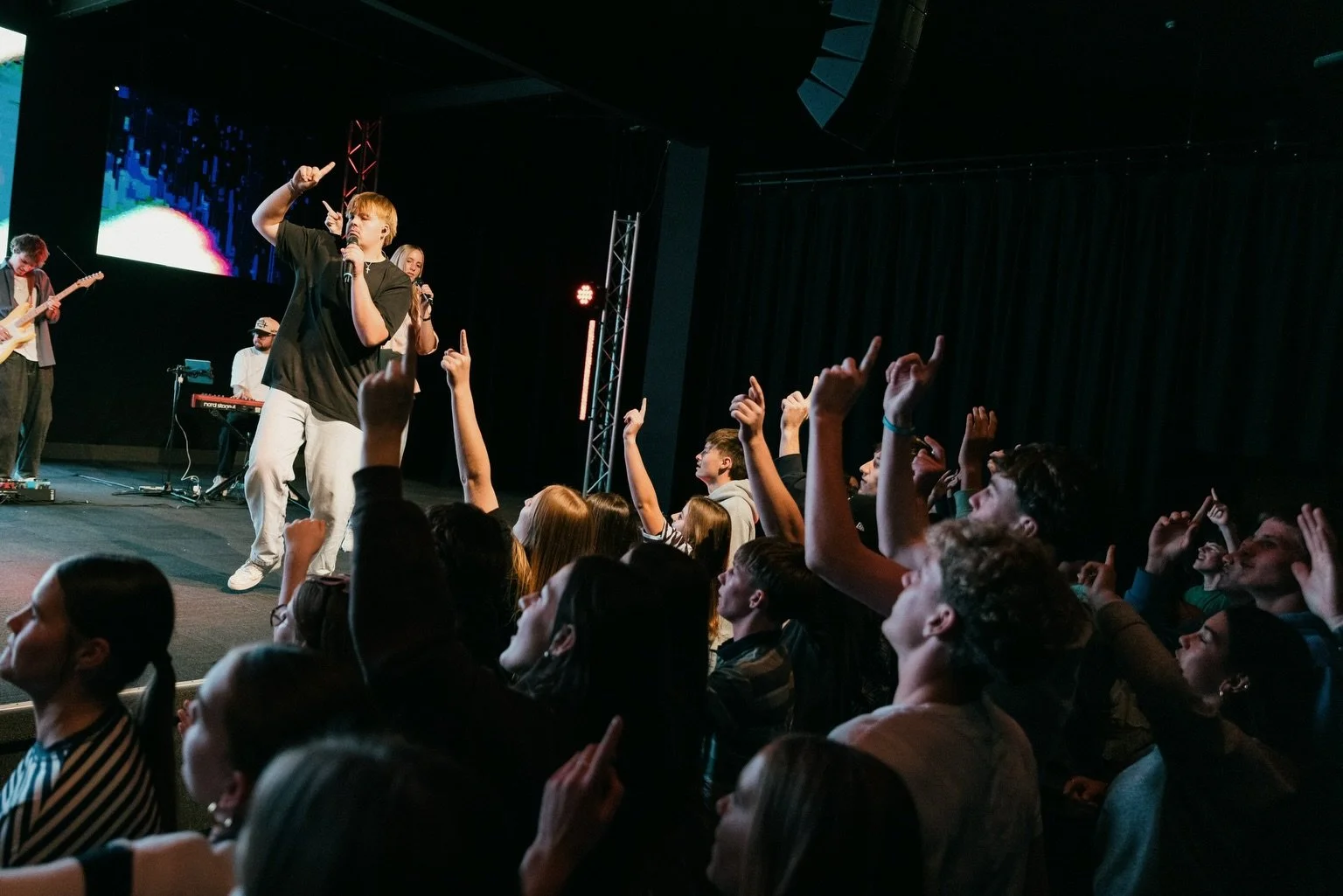 We&rsquo;re in for another AMAZING night at youth together 🥳 Our new theme on APOLOGETICS is starting, come fired up and excited to learn more about how to share your faith 💒🙏 See you all tomorrow from 7-9pm (PS did someone say free cheeseburgers?