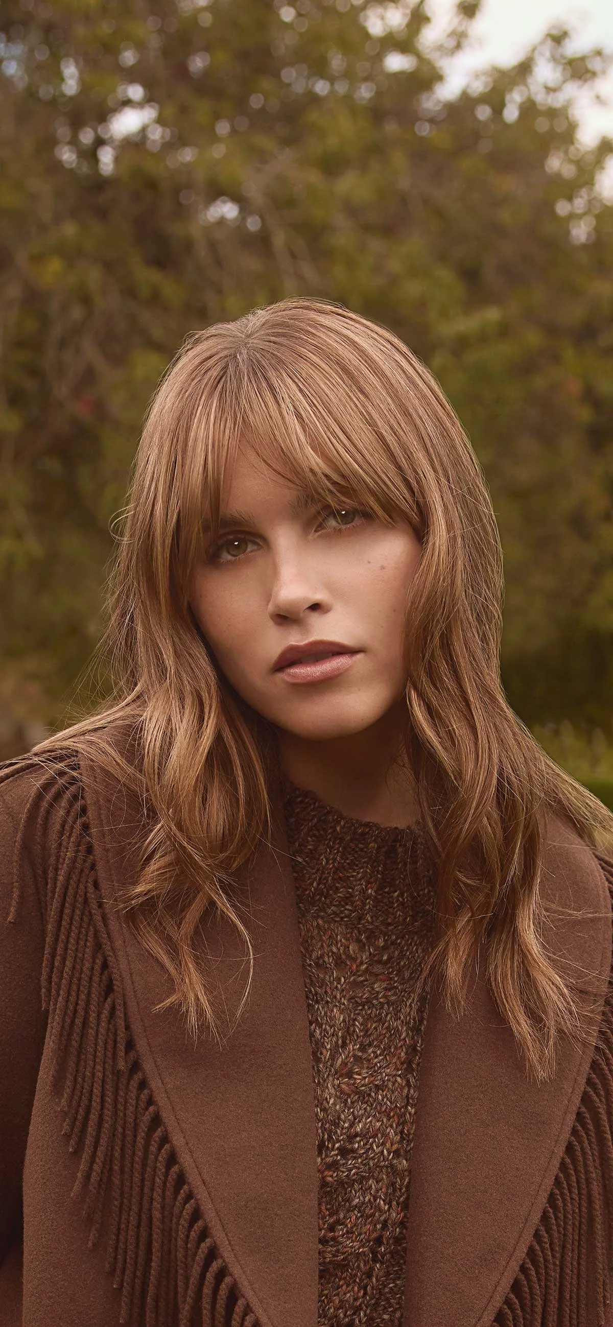 Campaign makeup for Sam Edelman by Mairi Gordon, editorial portrait with muted, earthy colour palette