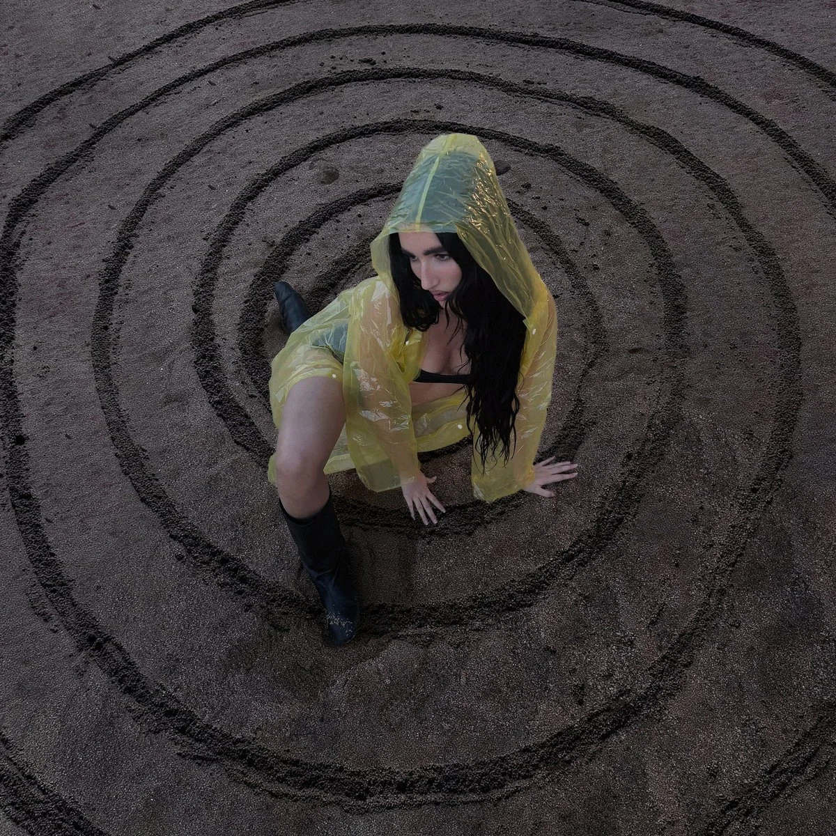 Judeline + Sega Bodega - Piki (credit: Mixer)