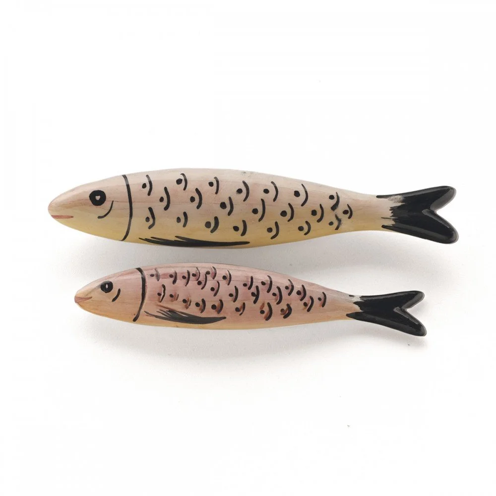 sardinas-de-ceramica-pintadas-a-mano.jpeg