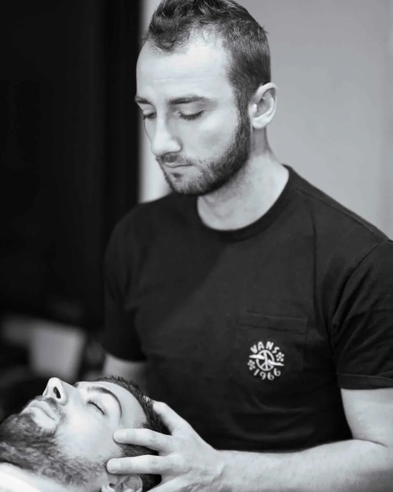 Ostéopathe Baptiste Blanchard sur Lattes et Montpellier techniques douce efficaces soulagement douleurs