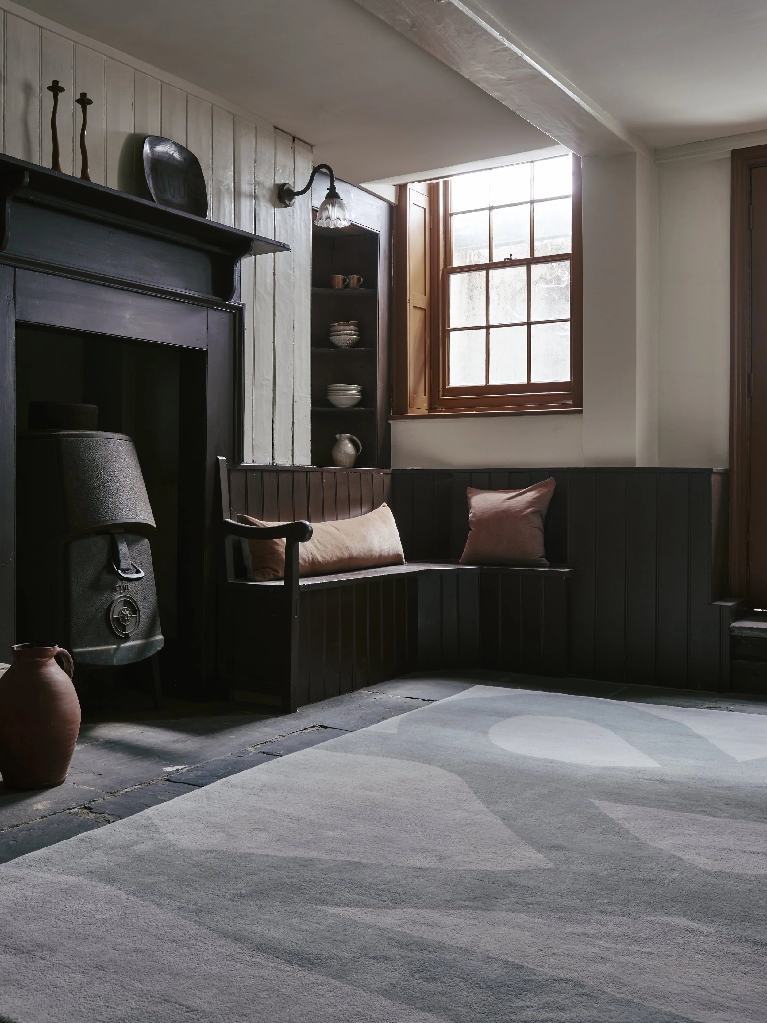 19_08_16_Christopher_Farr_Rugs_2019-Shot-08-250_RTV2_1.jpg