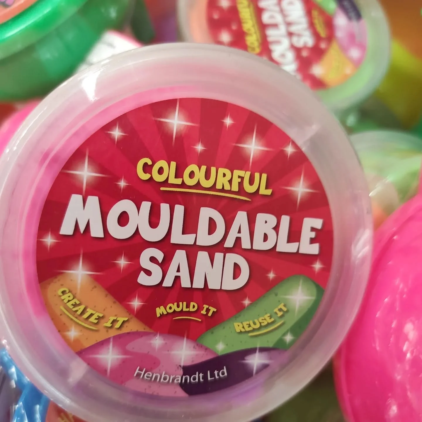 Calling All Teachers, nursery Nurses, party 🎉🥳 Organisers, Parents and All fun 😊 loving people !!! We have a huge selection of party flavours, ready party bags, party bag fillers, banners, bunting, napkin na, table clothes and more. Ideal and end 