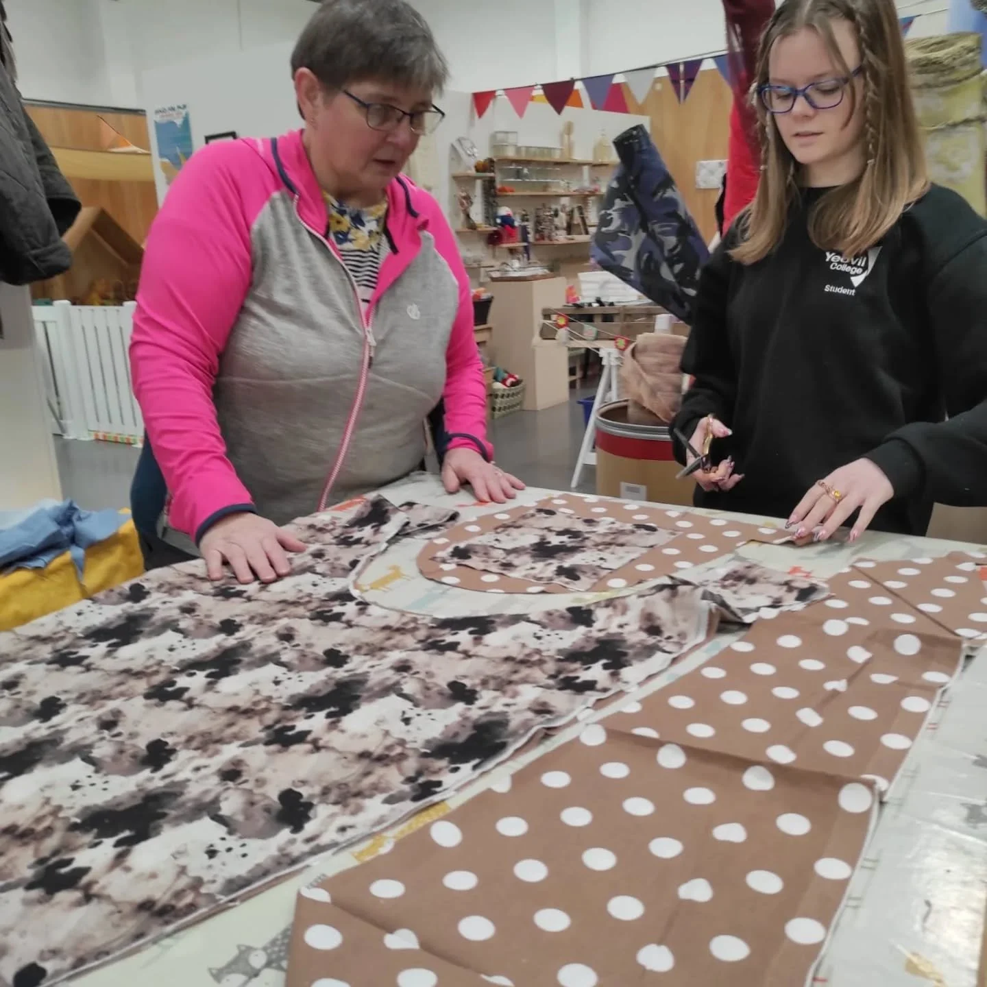 The Hub collaborates! What a journey with such a happy end. Our final product is very functional, great design and selling quickly. Don't worry 😊 there will be more designs coming including for children.  Bring back the pinny!! #thehubyeovil #scraps