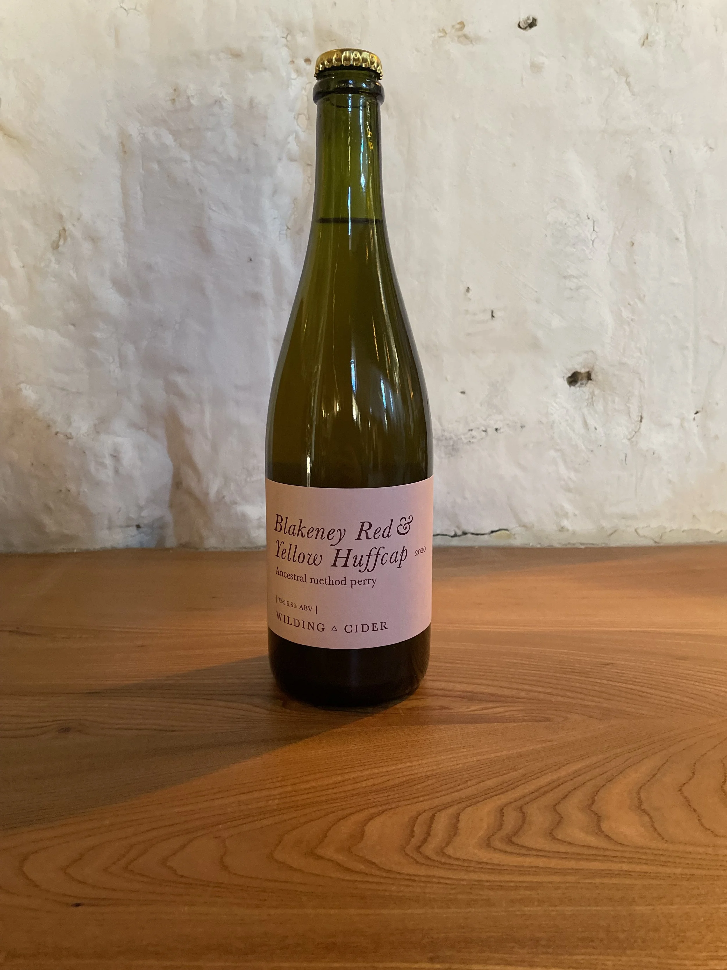 Wilding Blakeney Red Yellow Huffcap Somerset Cider Perry Natural Wild Organic Futtle — Futtle 