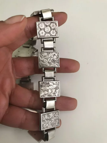Lovely-Silver-Engraved-Victorian-Collarette-Ca1880-full-6o-500-0-f.png