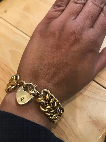 Beautiful-Gold-Double-Curb-Link-Victorian-full-4o-500-72-f.png
