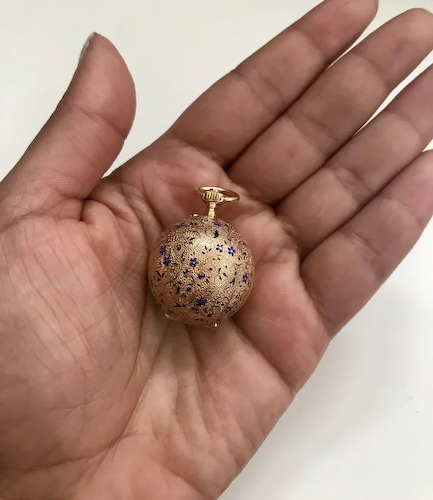 An-Ex7878quisite-Swiss-Enamel-Ball-Fob-full-7o-500-644-f.png