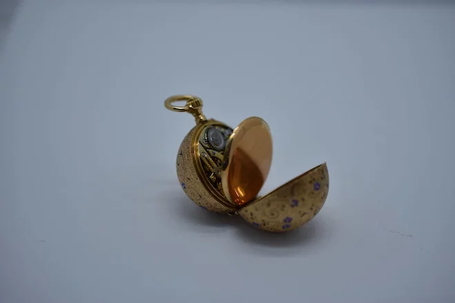 An-Ex7878quisite-Swiss-Enamel-Ball-Fob-full-4o-500-188-f.png