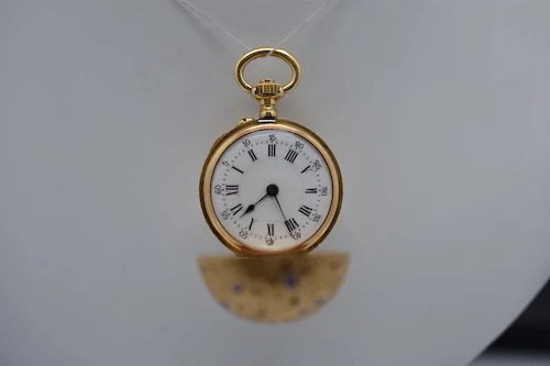 An-Ex7878quisite-Swiss-Enamel-Ball-Fob-full-3o-500-959-f.png