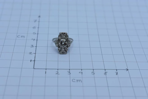 An-Ex7878ceptional-Diamond-Art-Deco-Ring-full-3o-500-568-f.png