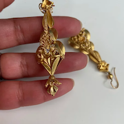 Luscious-pair-long-Victorian-Earrings-18ct-thumb-6o-180-00000000-f.png