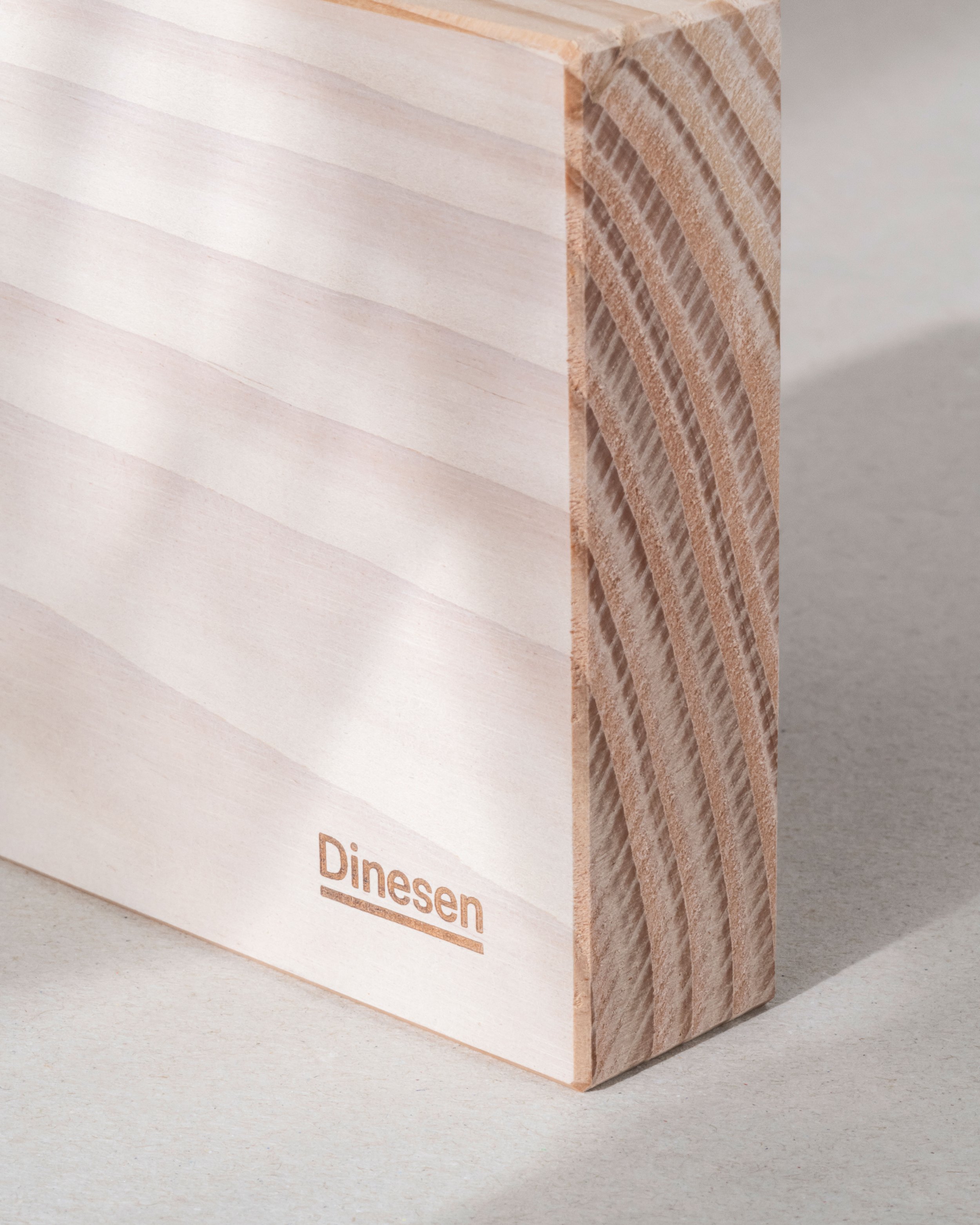 Dinesen_Douglas_Lye&FloorSoap_White_10x10_Detail.jpg