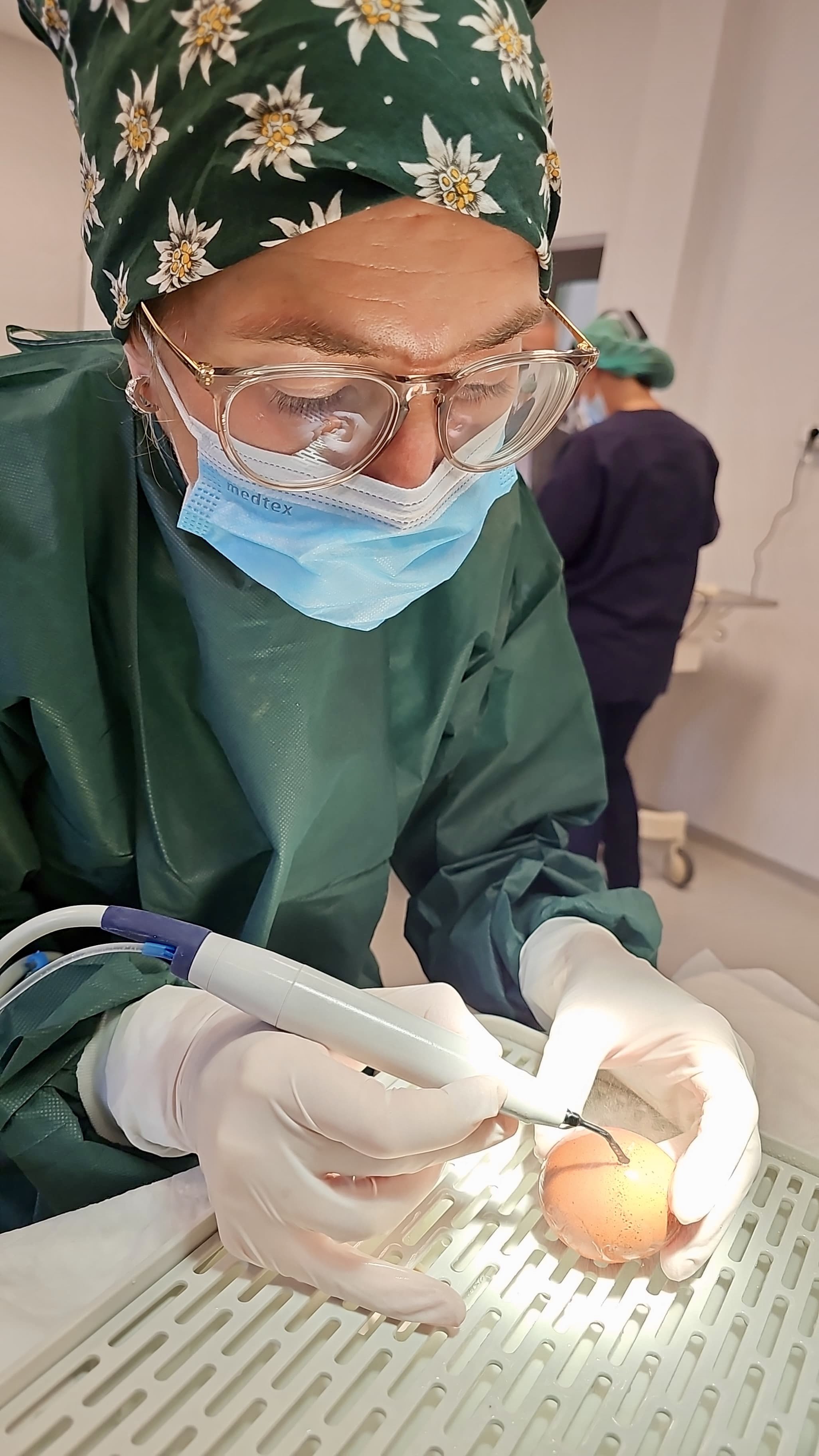 New in our practice: Gentle dental surgery with modern piezo technology