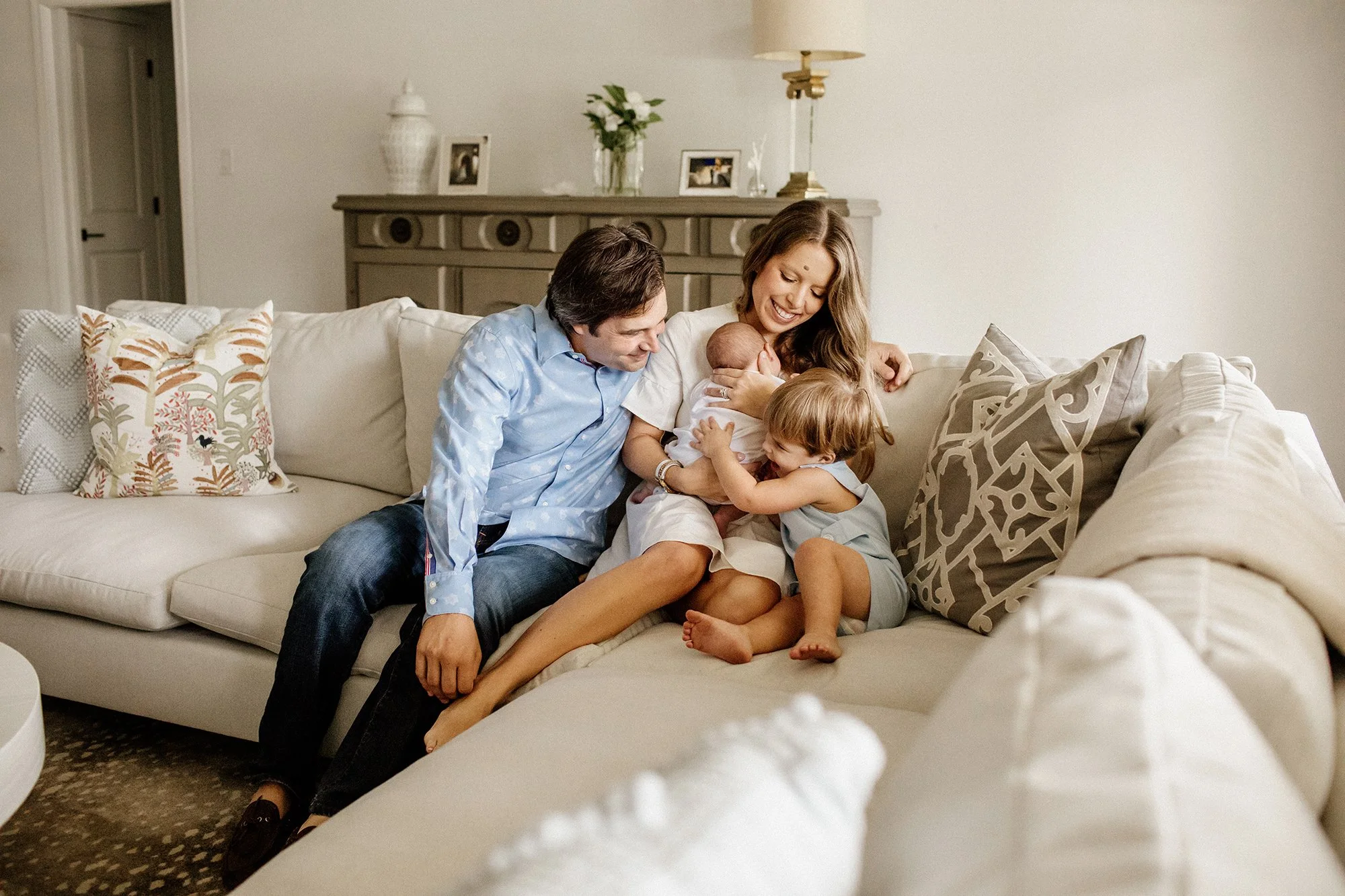 in home newborn photography in san antonio