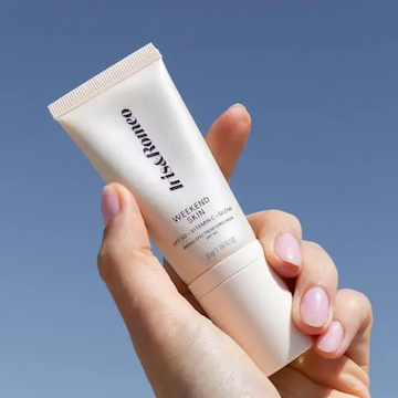 Weekend Skin by Iris and Romeo