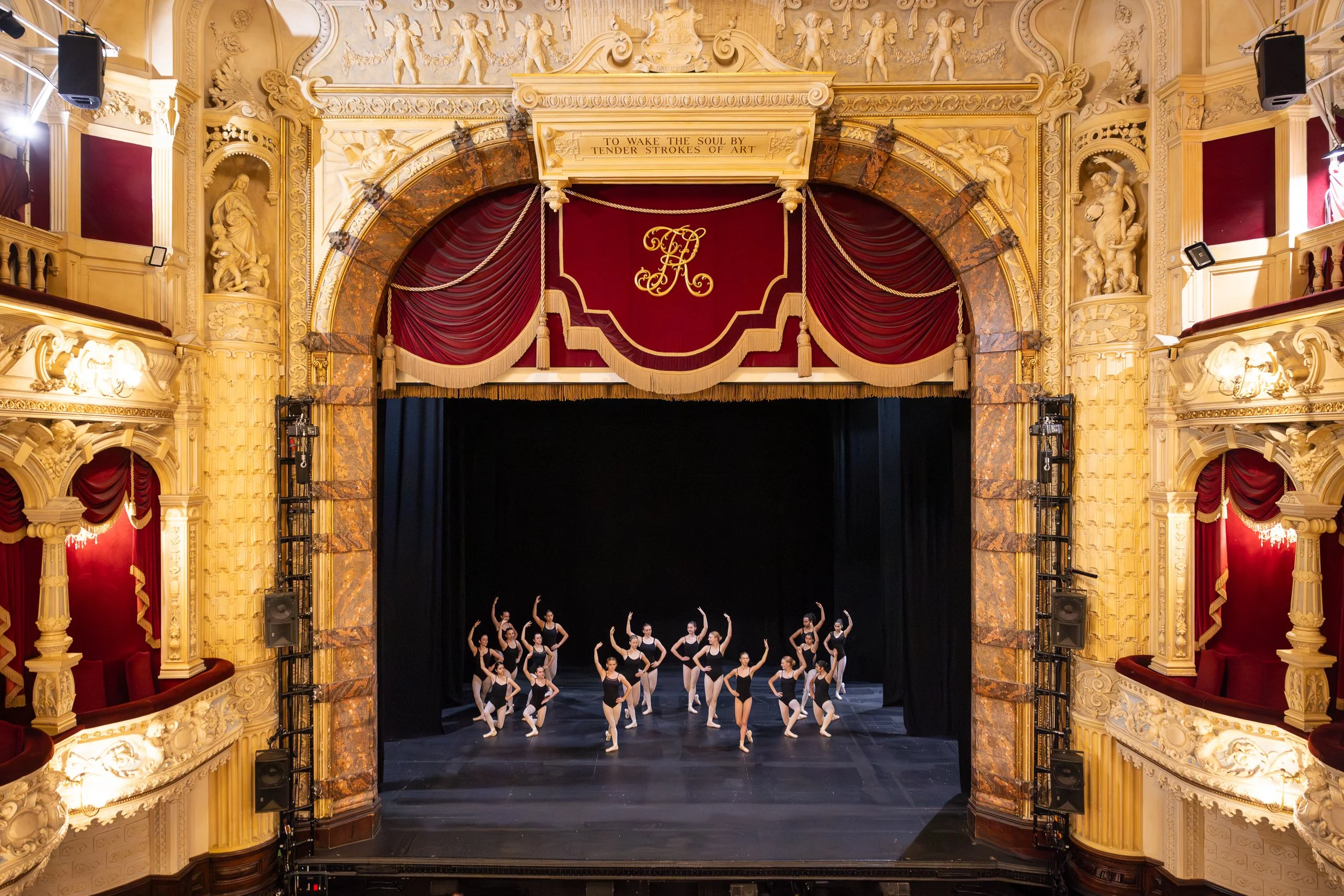 Dance Photography at Richmond Theatre - Frances Lundy School of Dance