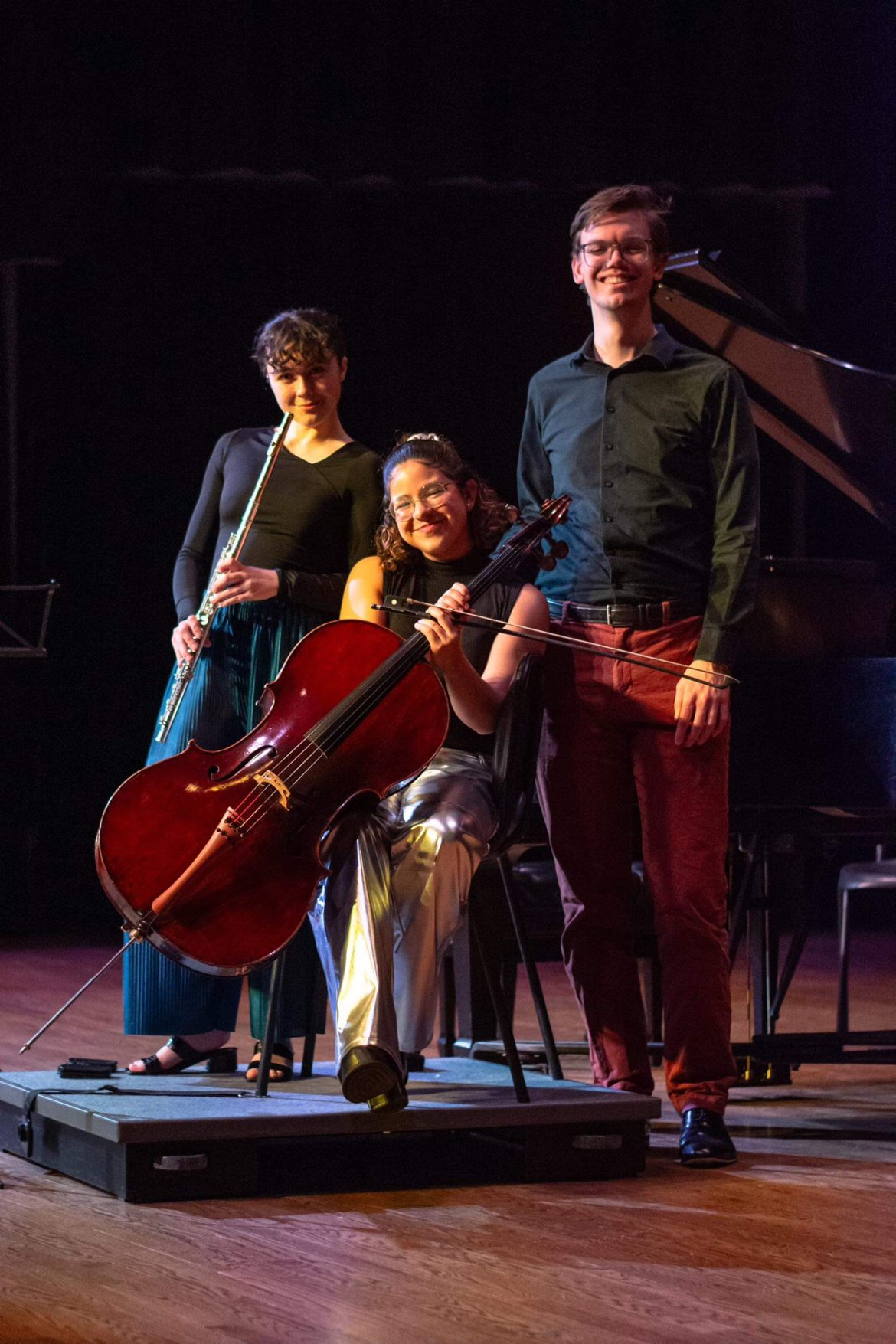 Founded in 2023 in Ann Arbor, Michigan, Trío Líneas is a flute, cello, and piano trio passionate about commissioning and advocating for new works. Consisting of University of Michigan graduate students Lexi Eubanks (flute), Adalus Low-Manzini (cello)