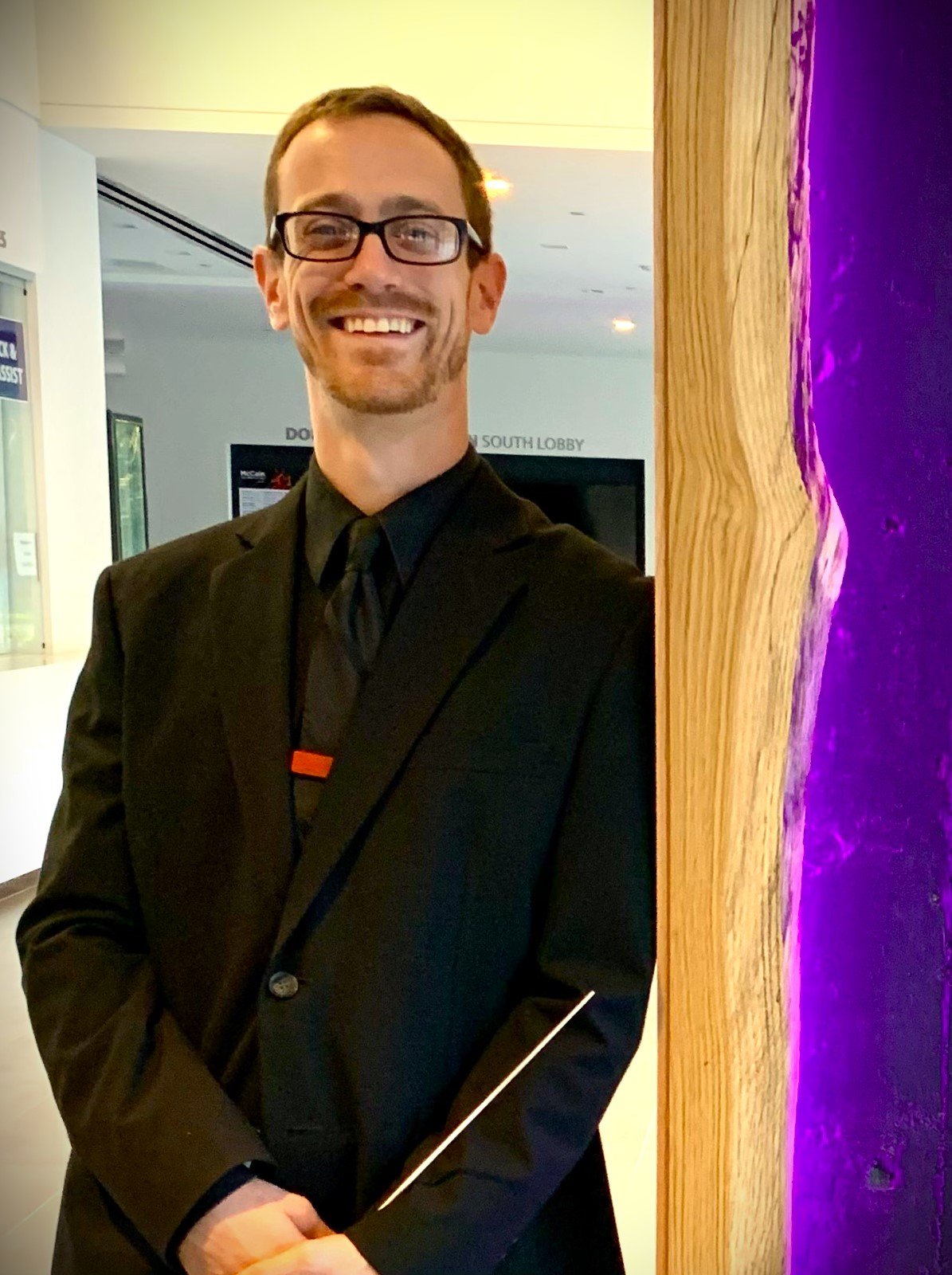 Russell Clark (viola) holds a B.M.E. from the University of Kansas and a M.M.E. from Kansas State University. His area of specialty is string pedagogy in both the classical and jazz settings. During his time at K-State he served as the Graduate Teach